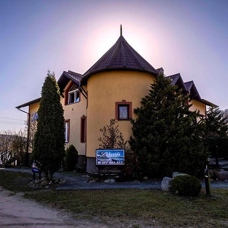 Pensjonat Nad Jeziorem Lakeside Brodnica Dolna Kültér fotó