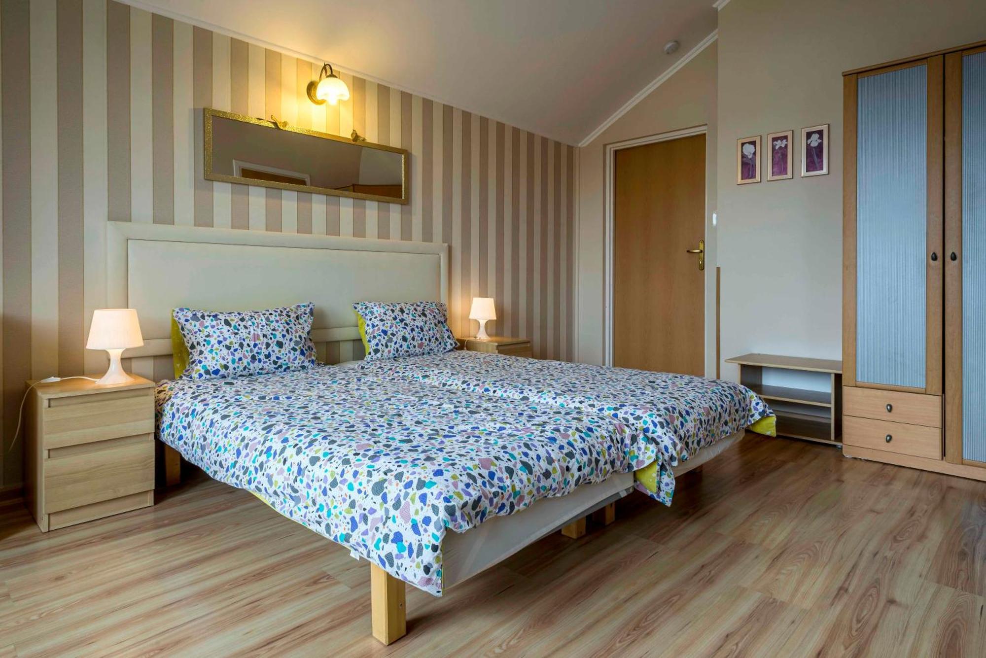 Pensjonat Nad Jeziorem Lakeside Brodnica Dolna Kültér fotó